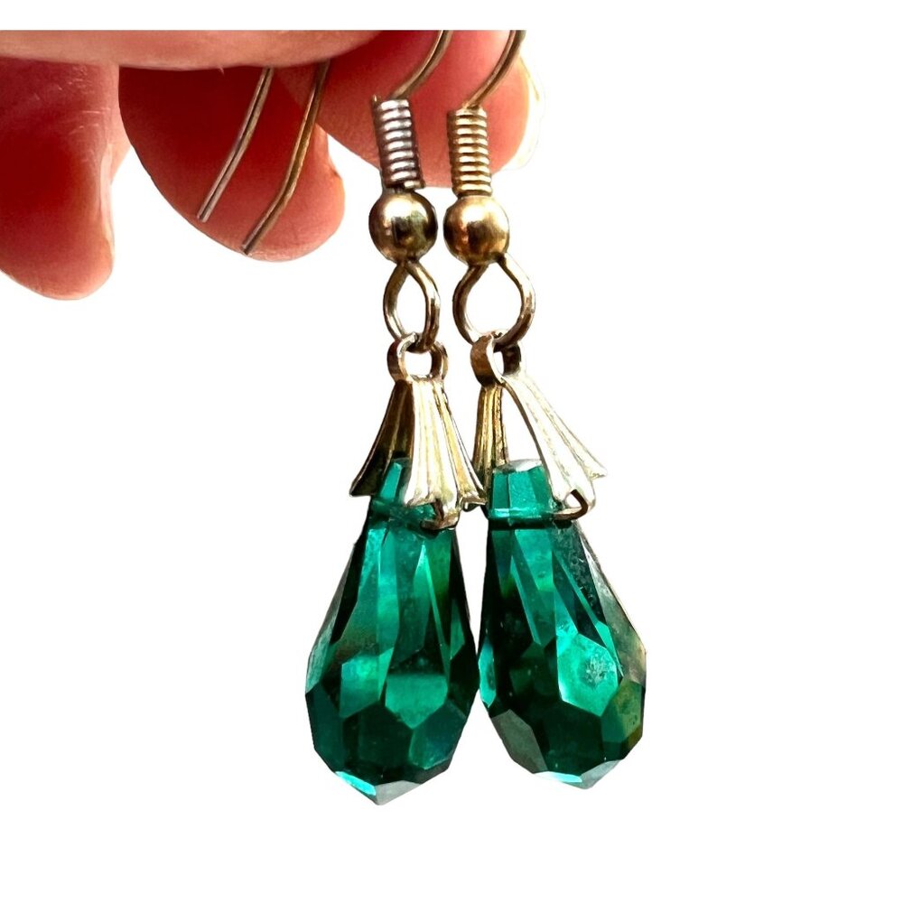Green Faceted Crystal Teardrop Earrings With Silver Accents Dangle
